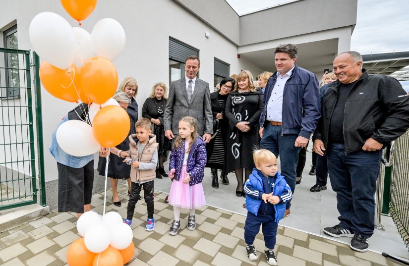 Svečano otvoren dječji vrtić u Hrašćici