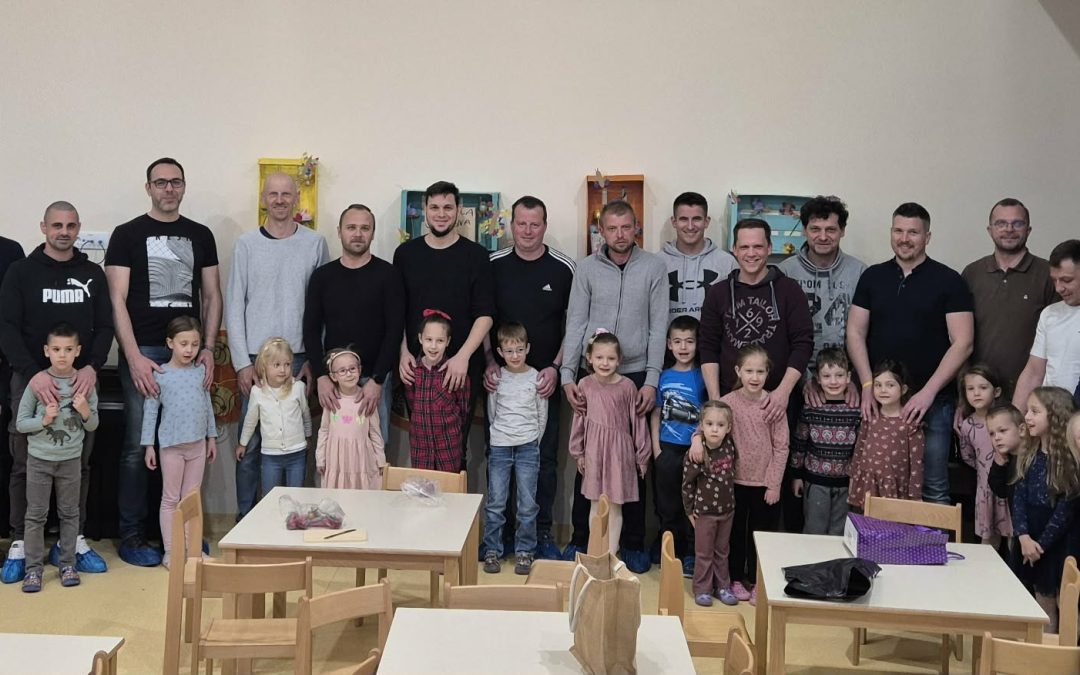 S tatom kroz igru i stvaranje
